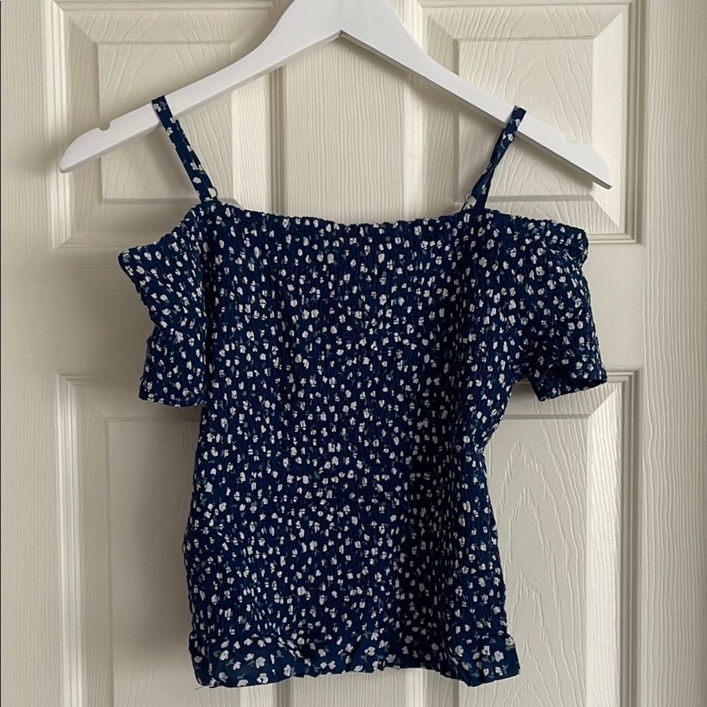 Abercrombie Off-Shoulder Top